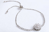 Silver Chain Bracelet with Rotatable Pendant