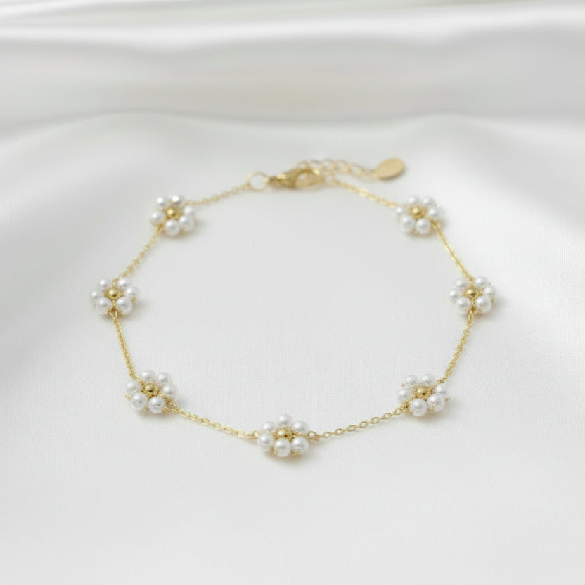 Gold and White Floral Bead Bracelet