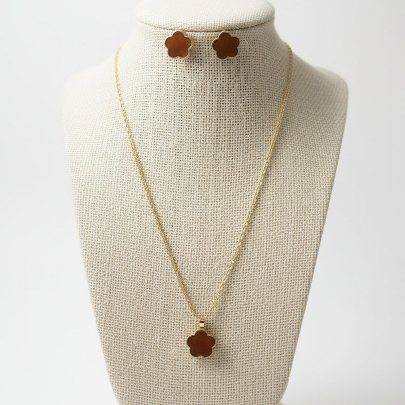 Golden Clove Charm Set - Mocha Bloom