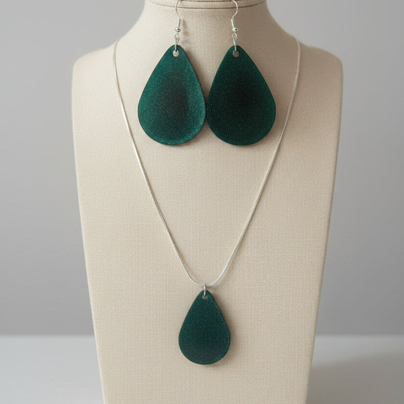 Emerald Luxe Resin Teardrop Set