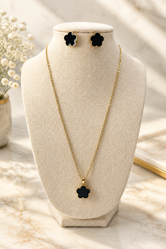 Golden Clove Charm Set - Midnight Luxe